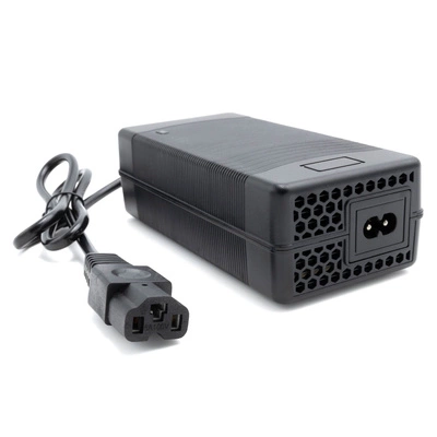 Laddare IEC C13